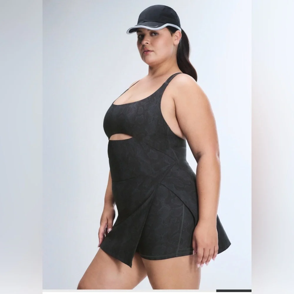 Savage X Fenty Dusky Grey Boa Baddie Print Sporty Dress with Shorts - Picture 2 of 9